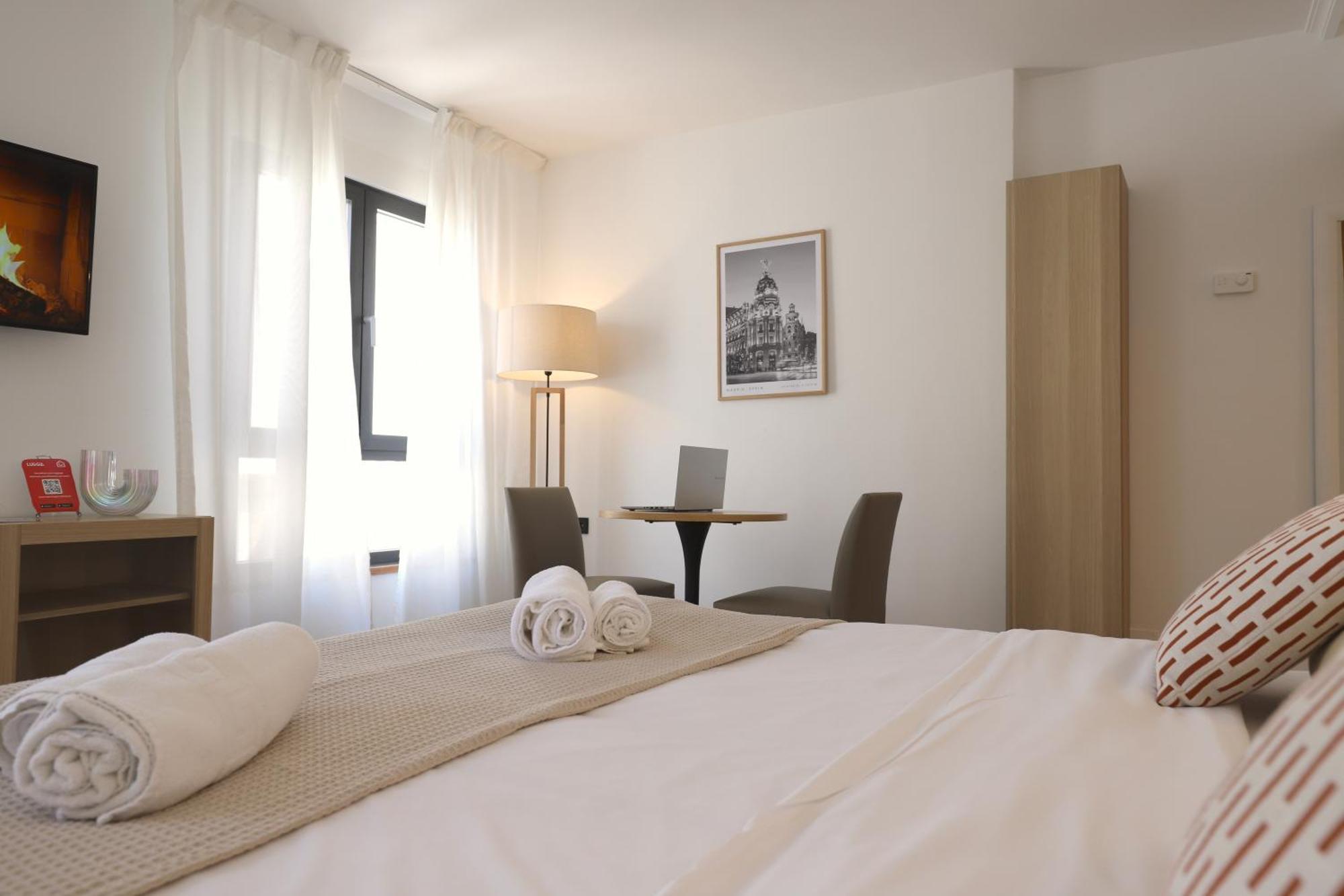 Edificio Leganitos Apartment มาดริด ภายนอก รูปภาพ